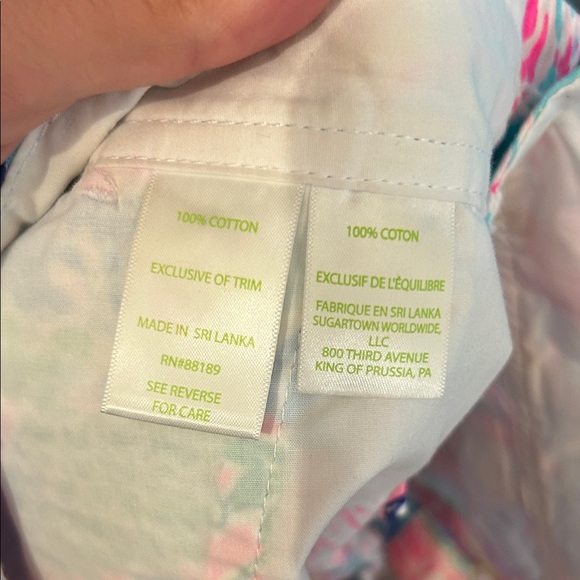 Lilly Pulitzer Vibrant Pink and Blue Women's Bermuda Shorts - Picture 4 of 4